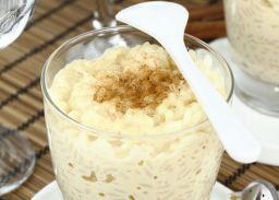 Milchreisbecher