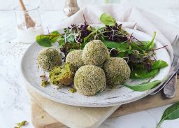 Ofen-Falafel mit Spinat