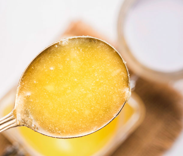 Ghee – heilsame Wirkung (Foto: 123RF, espies)