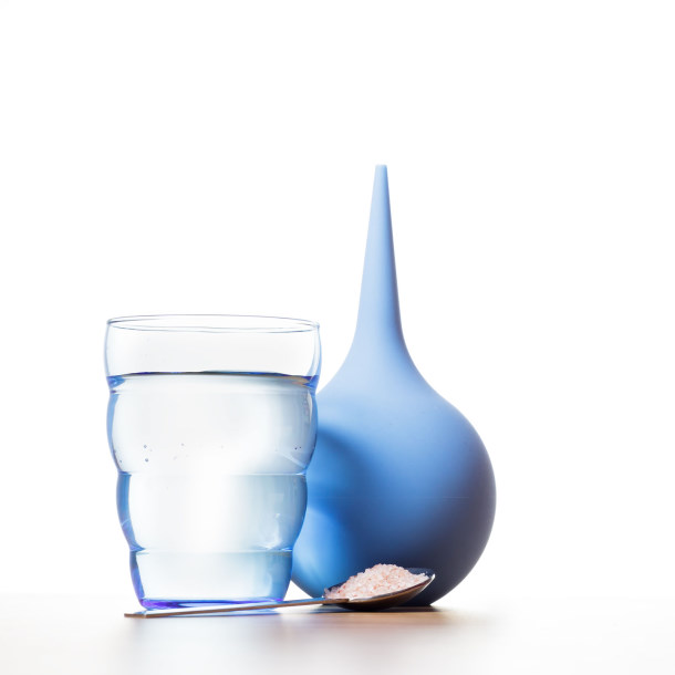 Birnenspritze, Salz, Wasser