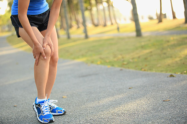 Les sports soumis à une contrainte unilatérale peuvent endommager l'articulation. (Photo: 123RF, Izfzf)