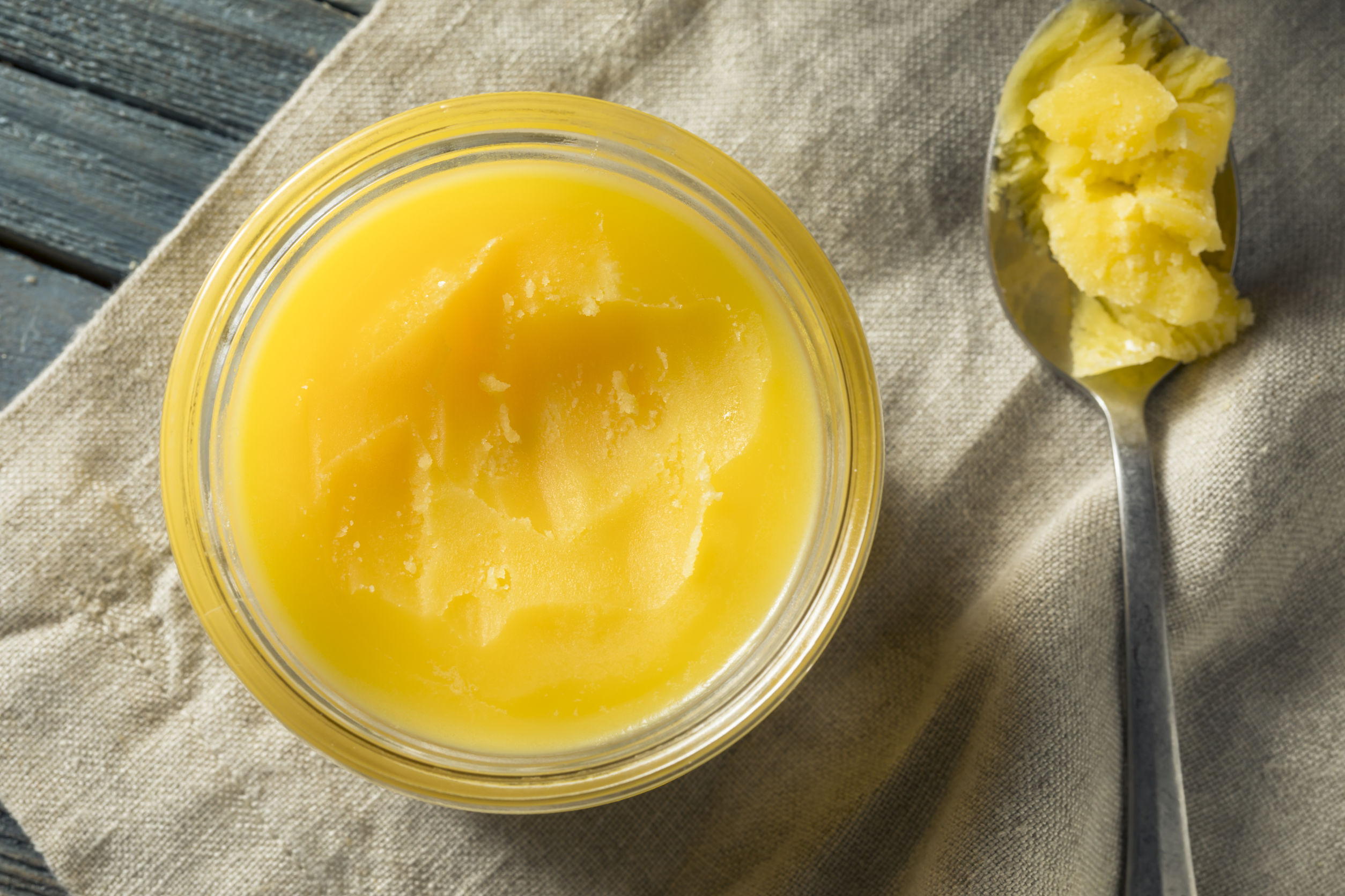 Glas mit Ghee