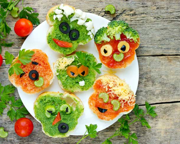Gemüse wird vielleicht gegessen, wenn es «nicht aussieht wie Gemüse» (Bild: fotolia) Pausenbrote für Kinder