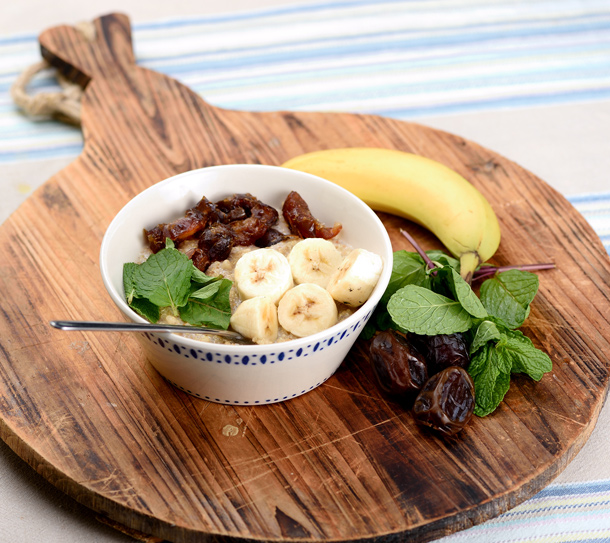 Warmer Quinoa-Brei mit Banane und echter Vanille Quinoa-Brei mit Banane und echter Vanille