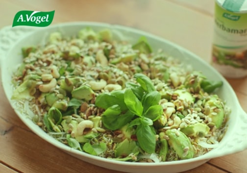 Sprossen-Avocado-Salat