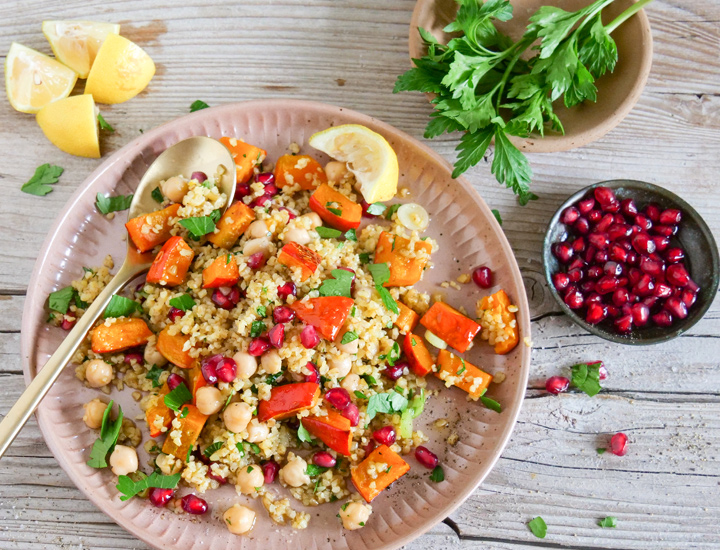 Bulgursalat mit Granatapfelkernen (Foto: A.Walter) Bulgur-Rezept