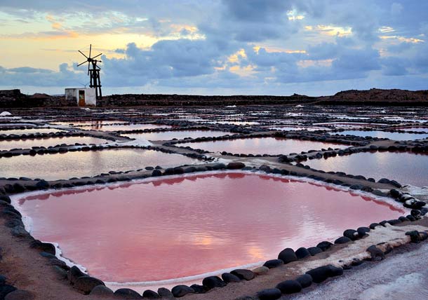 Salinen auf Teneriffa (Foto: Thinkstock/Pacotoscano) Salinen