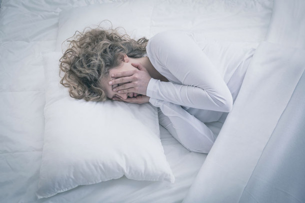 Nächtliches Schwitzen (Foto: 123RF/K. Białasiewicz) Nächtliches Schwitzen