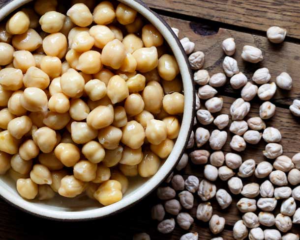 Les pois chiches crus contiennent eux aussi de la phaséoline